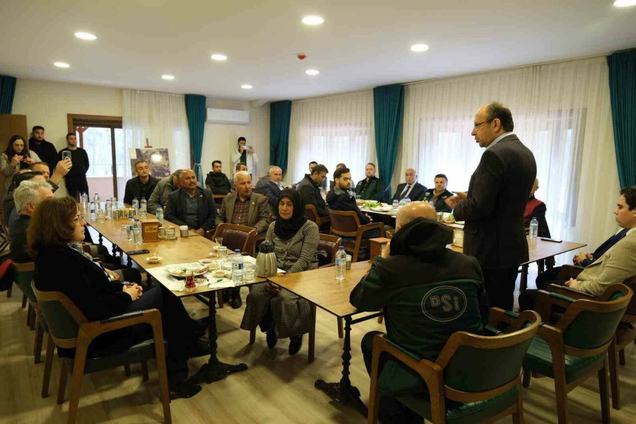 orhanelide 13 bin 500 dekarlik alana modern sulama yatirimi 4c6c33760a3e