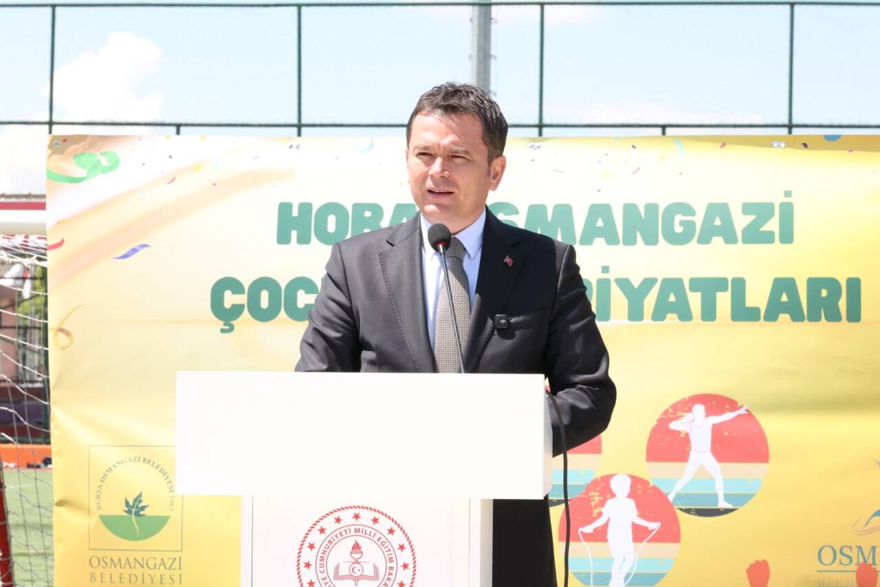 Bursa’da Çocuk Olimpiyatları! Nefes kesen yarışlar... 5 Bursa’da Çocuk Olimpiyatları! Nefes kesen yarışlar...