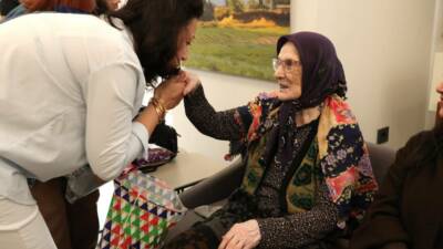 Osmangazi Meslek Edindirme Kursları (OSMEK) Elmasbahçeler Kurs Merkezi kursiyerleri, Osmangazi