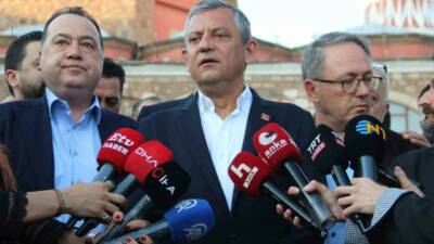 CHP TBMM Grup Başkanı Özgür Özel, kimsenin partiden ayrılmasını istemediklerini