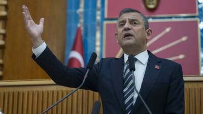 Olay Gazetesi Yazarı Ahmet Emin Yılmaz, bugünkü köşesinde, CHP Bursa