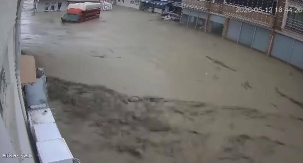 Samsun'daki selin ilk anları kamerada 2 samsundaki selin ilk anlari kamerada dc4de4e6613e