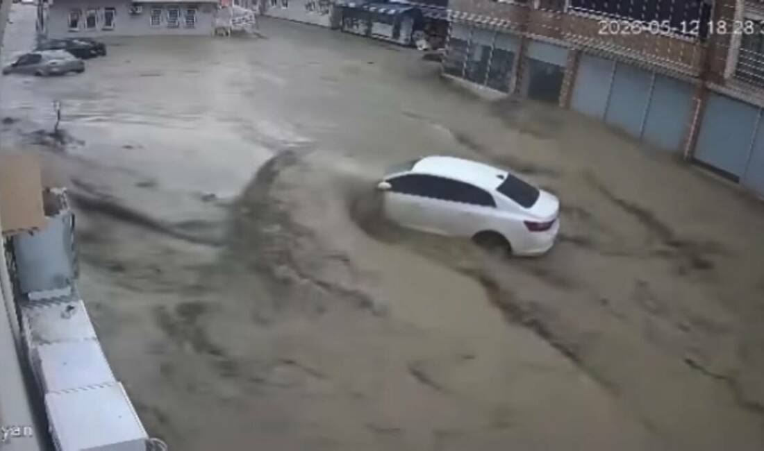 Samsun’daki selin ilk anları kamerada Samsun'un Havza ilçesinde meydana gelen selin ilk anları, çevredeki iş