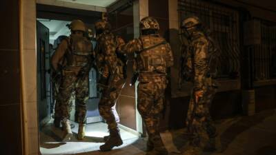 Terör örgütü DEAŞ'a yönelik 47 ilde polis ekiplerince düzenlenen operasyonlarda