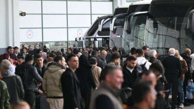 Ulaştırma ve Altyapı Bakanı Abdulkadir Uraloğlu, "Şehirler arası otobüslerde hareket