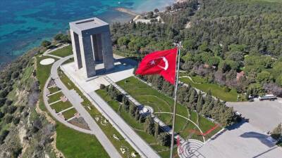 Olay Gazetesi Yazarı Ahmet Emin Yılmaz, eski PTT Başmüdürü İsmail