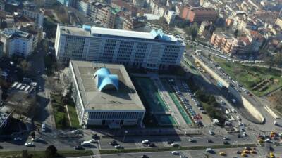 İstanbul Büyükşehir Belediyesi ile Üsküdar ve Denizli'nin Merkezefendi ilçe belediyesine