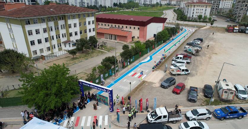Bursa'nın ilk Trafik Eğitim Sokağı 5 trafik sokagi 8