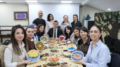 Bursa Olgunlaşma Enstitüsü Seramik Atölyesi tarafından, ER-KA Kağıt ve Ambalaj