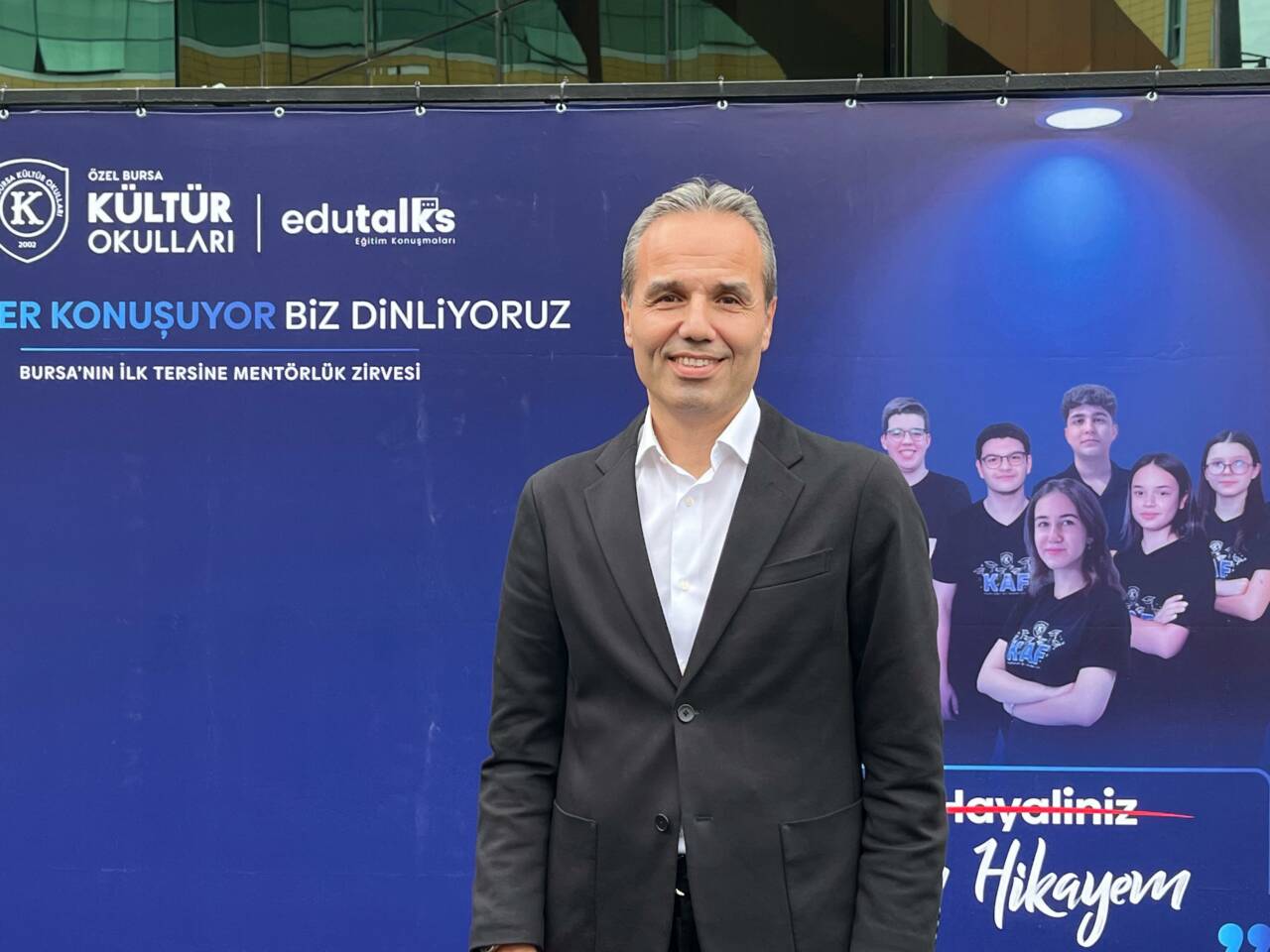 Özel Bursa Kültür Okulları'ndan bir ilk! Bu kez gençler konuştu, aileler dinledi 6 whatsapp image 2026 05 09 at 113604 1