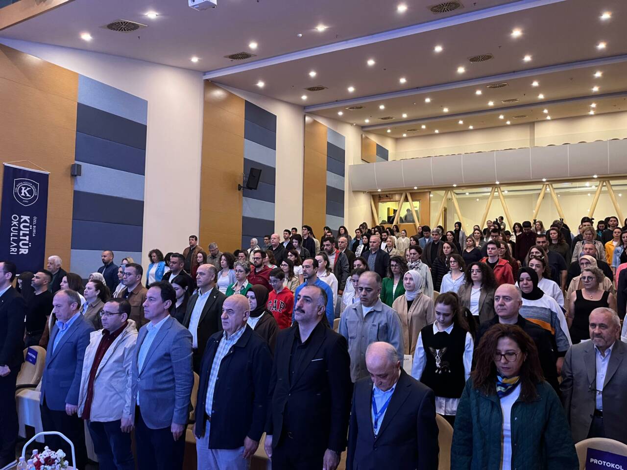 Özel Bursa Kültür Okulları'ndan bir ilk! Bu kez gençler konuştu, aileler dinledi 7 whatsapp image 2026 05 09 at 113605