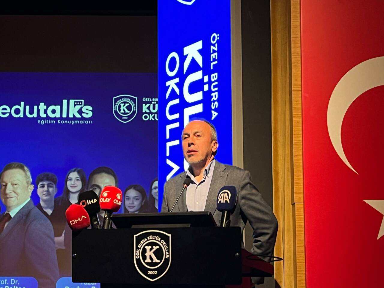 Özel Bursa Kültür Okulları'ndan bir ilk! Bu kez gençler konuştu, aileler dinledi 3 whatsapp image 2026 05 09 at 113606