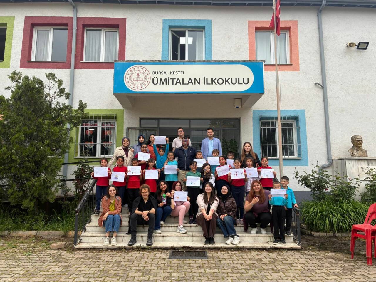 Bursa'daki bu köy okuluna yeni kütüphane 6 whatsapp image 2026 05 15 at 153645