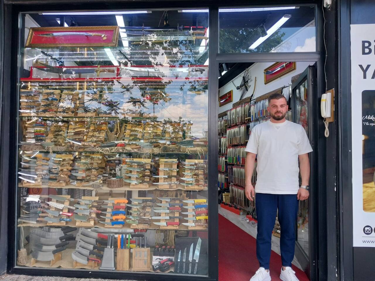 Bursa'da kurban bıçağı ne kadar! İşte tarihi çarşıdaki '1 numara'nın fiyatı... 5 whatsapp image 2026 05 18 at 143201