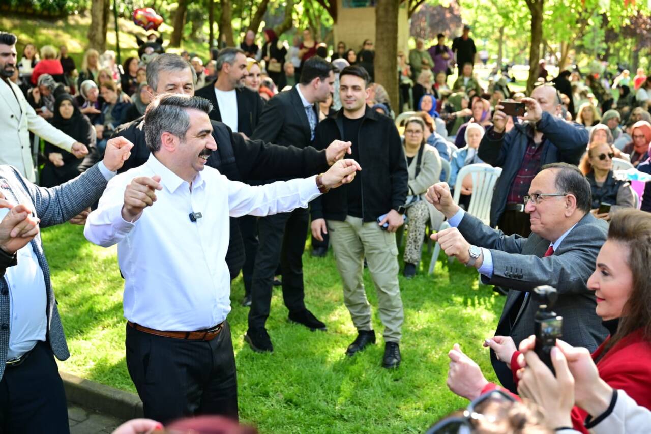 Fwd: [BASIN BÜLTENİ- FOTOĞRAFLI] YILDIRIM’DA HIDIRELLEZ COŞKUSU