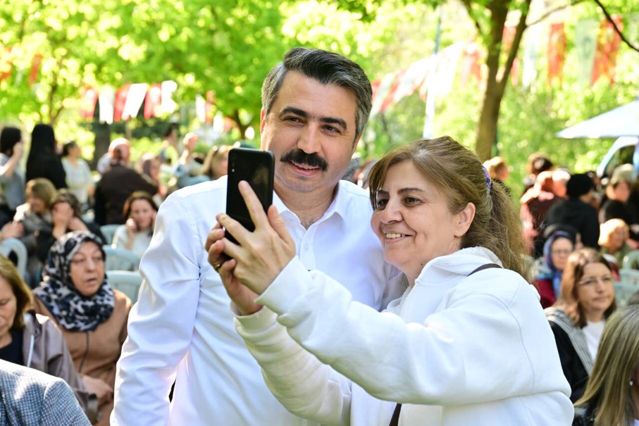 Fwd: [BASIN BÜLTENİ- FOTOĞRAFLI] YILDIRIM’DA HIDIRELLEZ COŞKUSU