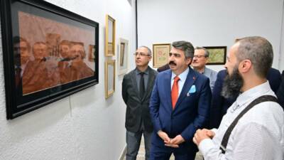 Yıldırım Belediyesi'nin Bursa'nın fethinin 700. yılı anısına düzenlediği 'Fetih Sergisi'