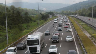 Anadolu Otoyolu'nun Bolu, Sakarya ve Düzce kesiminde Kurban Bayramı tatili