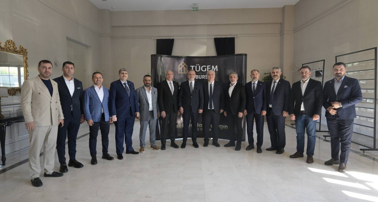 Bursa’nın geleceği masaya yatırıldı: Burkay’dan kritik açıklamalar 4 BTSO Yönetim Kurulu Başkanı Burkay TÜGEM Bursa Üyeleriyle Buluştu