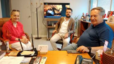 Olay Gazetesi Yazarı Ahmet Emin Yılmaz, DP Osmangazi İlçe Başkanlığının ziyaretini