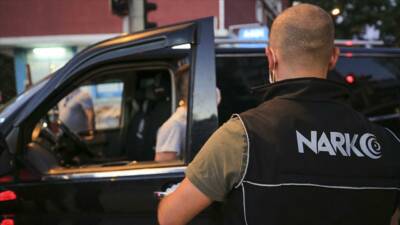 Şanlıurfa merkezli 11 ilde sokak satıcılarına yönelik 2 bin 39