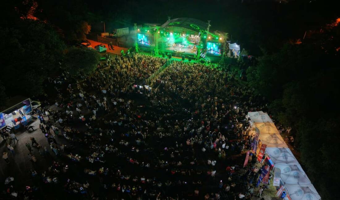 Nilüfer Belediyesi’nin bu yıl ikincisini düzenlediği Nilüfer Karadeniz Festivali, Balat