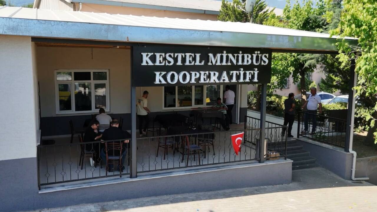 Bursa'daki duraklara modern dokunuş 1 Bursa'daki duraklara modern dokunuş