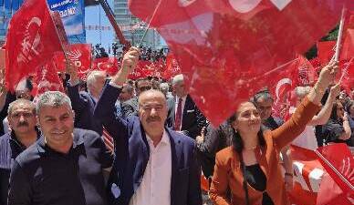 Olay Gazetesi Yazarı Ahmet Emin Yılmaz, Kemal Kılıçdaroğlu'na destek