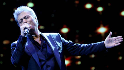 Türk müziğinin usta isimlerinden Cengiz Kurtoğlu, konser yolunda trafik kazası