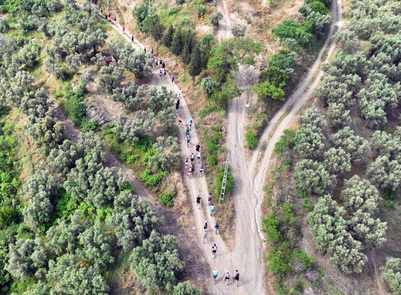 Bursa'nın turistik mahallesinde tarihi koşu! 5 Bursa'nın turistik mahallesinde tarihi koşu!