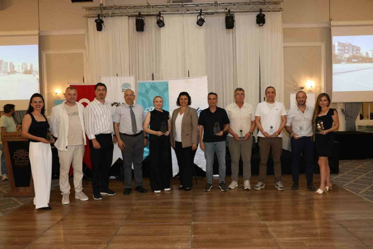24 nilufer uluslararasi spor senliklerinde emegi gecenlere tesekkur bde59626ff23