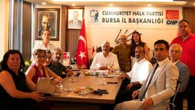 Olay Gazetesi Yazarı Ahmet Emin Yılmaz, CHP Bursa il yönetiminde