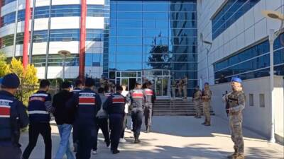 Jandarma tarafından 34 ilde düzenlenen "nitelikli dolandırıcılık ve yasa dışı