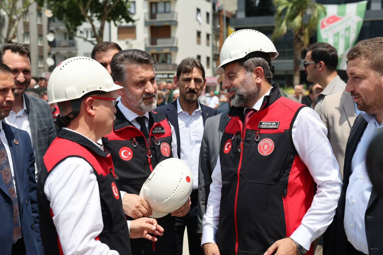 Bursa Büyükşehir'den Gürsu'ya çıkarma 6