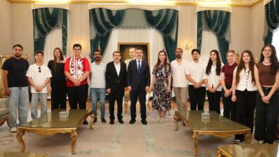 Bursa Büyükşehir Belediye Başkan Vekili Şahin Biba, Milli Takım için