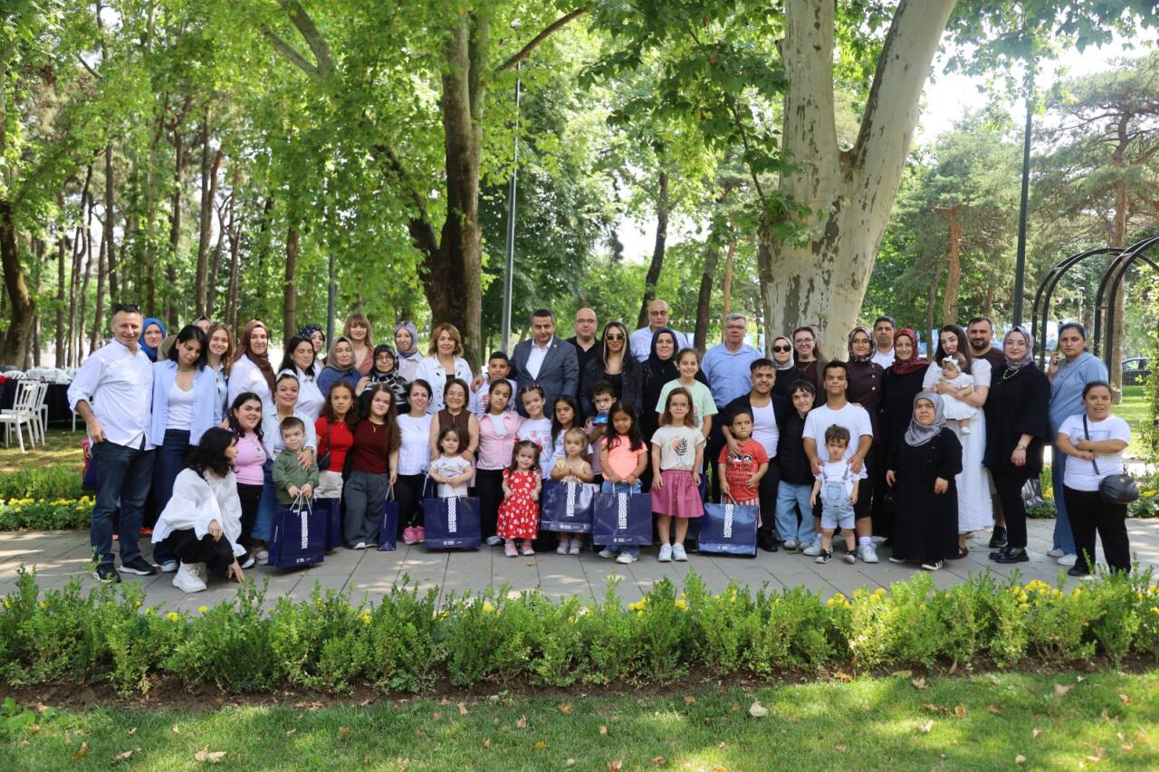 Akondroplazi bireyler Bursa'yı gezdi 1 37279mtzhmmq2nj