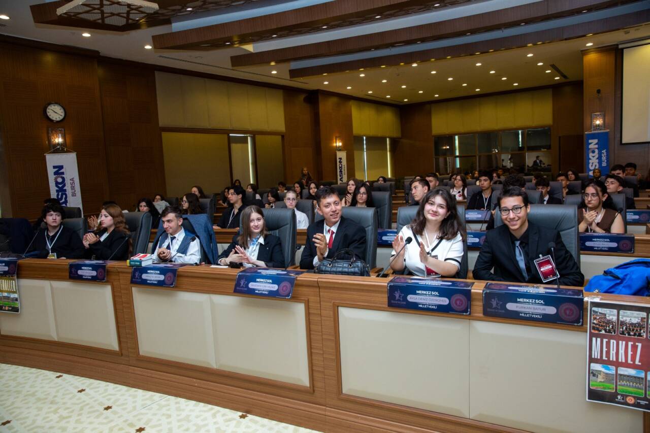 Gençlerin sesi Bursa’dan yükseldi 5 37313mtzhmzkymj