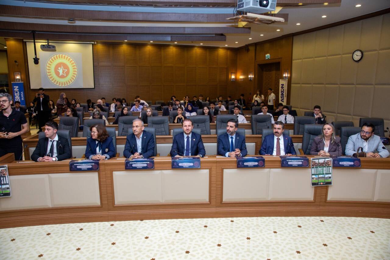 Gençlerin sesi Bursa’dan yükseldi 1 37313mtzhmzkymj1