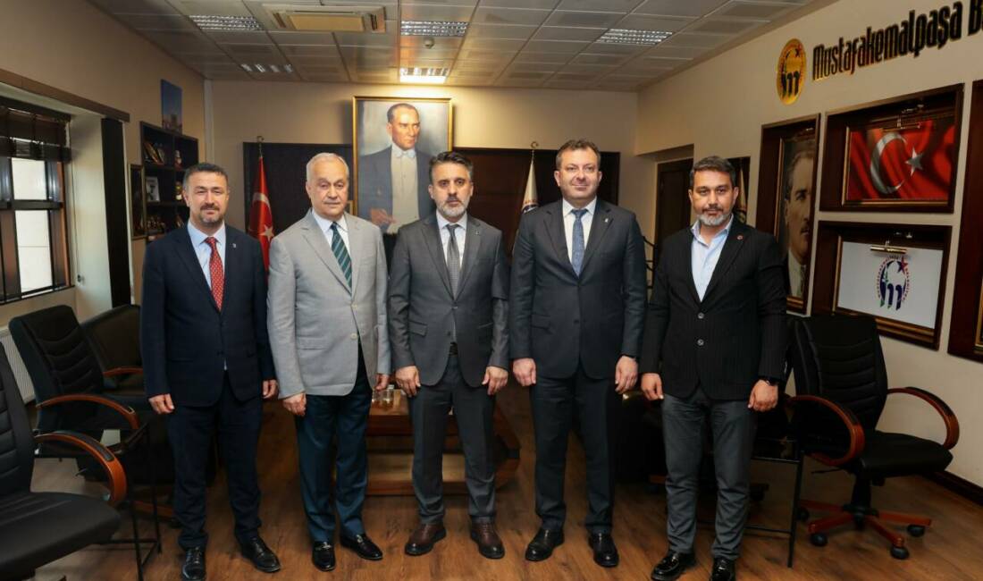 Bursa Büyükşehir’den Mustafakemalpaşa’ya iki müjde Bursa Büyükşehir Belediyesi Başkan Vekili Şahin Biba, Mustafakemalpaşa’nın hak ettiği