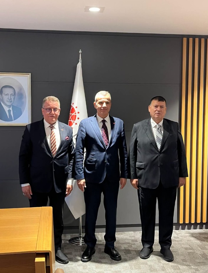 CHP resmen iki farklı parti oldu: Kürsü savaşları nasıl sonuçlanır?