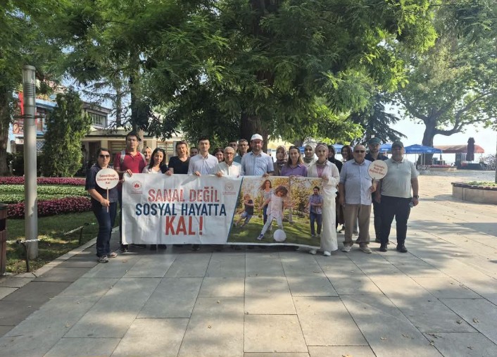 Toplumun sosyal yarasına sosyal formül: Anneleri güçlendirip çocuğu kazanmak! 10 4 yazi icin il saglik mudurlugu saglikli beslenme ve hareketli hayat yuruyusu duzenledi37280jajmmg