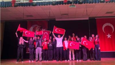 Olay Gazetesi Yazarı Ahmet Emin Yılmaz, Milli Eğitim Bakanlığı'nın düzenlediği