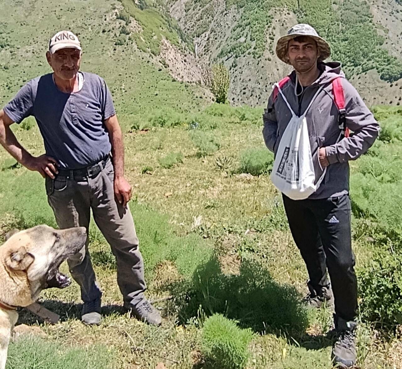 40 yıldır dağda tek başına yaşıyor 4 40 yildir dagda tek basina yasiyor 9867b3cb4398