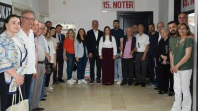 Olay Gazetesi Yazarı Ahmet Emin Yılmaz, CHP'de olağanüstü kurultay için