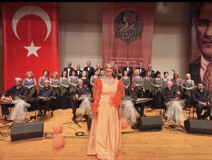 Kalkınmada Anahtar modeli iş dünyasına Yalçın anlattı: Ekonomik büyüme yetmez 12 6 yazi icin gulsum aydogdu ve kirmasti muzk toplulugu36473bzcicr