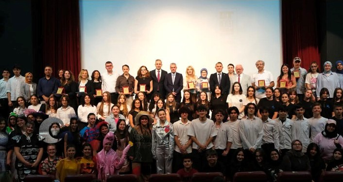 Olay Gazetesi Yazarı Ahmet Emin Yılmaz, İl Milli Eğitim Müdürlüğü ile Bursa