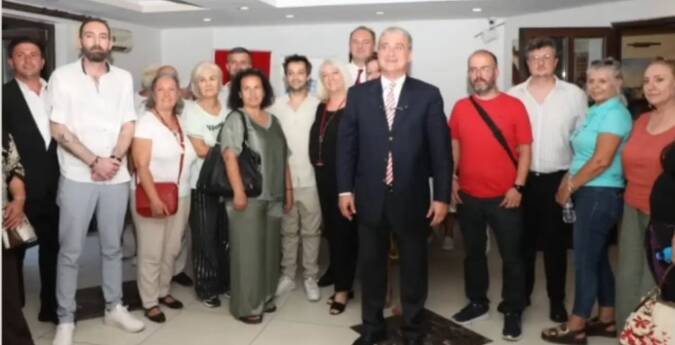 Mudanya’da dayanışma dönemi Olay Gazetesi Yazarı Ahmet Emin Yılmaz, Mudanya Kent Konseyi'nde yapılan