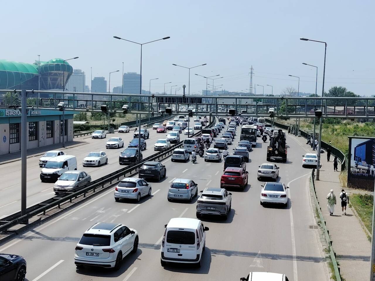 Bursa'da cumartesi trafiği; Yollar kilit! 2 97aad299 09df 4a04 b7e1 cfebcb9eed59