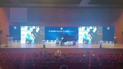 15. Bursa Ulusal Piyano Günleri, öğrencilerin ilk deneyimlerini yaşadığı özel