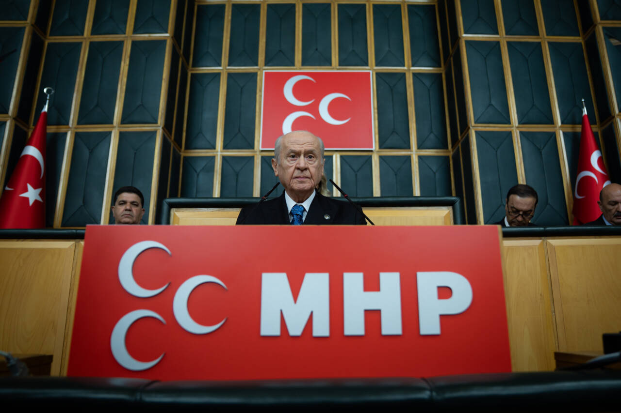 Devlet Bahçeli'den Özgür Özel'e çağrı:'Ateşe körükle gitmemeli' 1 aa 20260609 41619137 41619129 mhptbmmgruptoplantisi